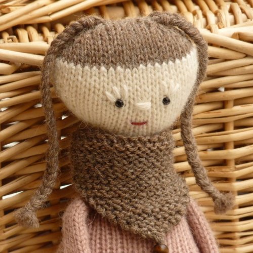 Lalka Rosamunda Wzór Dziewiarski